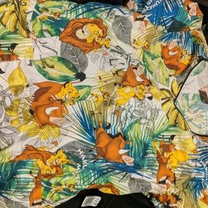 Xl Lion King scrub top